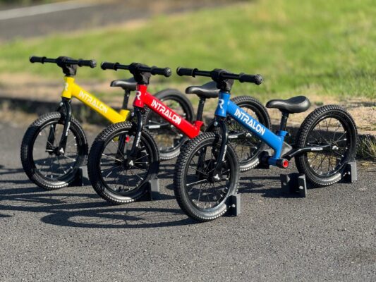 INTRALON Long Wheel Base 14" balance bike 3 4 5 6 years old boys and girls 19 INTRALON INTRALON Balance Bike long wheels 14 2 3 4 5 6 years boys girls colour 2025-09-22 at 22.13.36 side