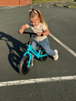 INTRALON Balance Bike testing and riding review feedback boy and girl gallery390683a6 3ee1 4fe0 a770 3c79160b092e INTRALON