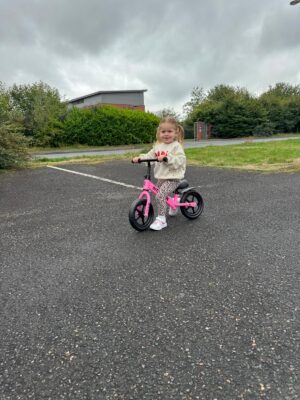 INTRALON Balance Bike testing and riding review feedback boy and girl galleryceb44902 46ef 4379 bd7e bf2a7bb0ba65 INTRALON