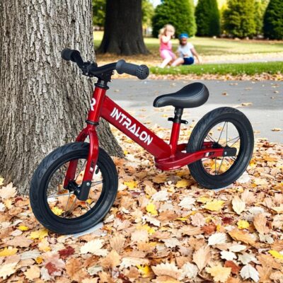 INTRALON Balance Bike testing and riding review feedback boy and girl galleryf2f1af04 fdbc 4d01 9614 66cd61517886 INTRALON