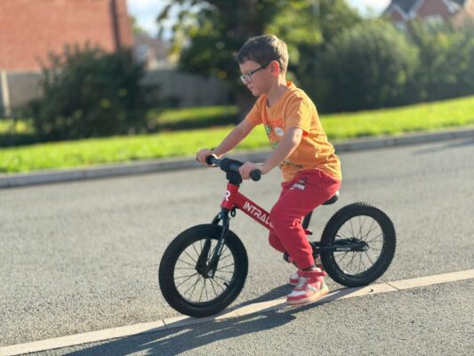 INTRALON Balance Bike testing and riding review feedback boy and girl galleryfed0402e 9f63 428e 9a0f 46c4639a806d INTRALON